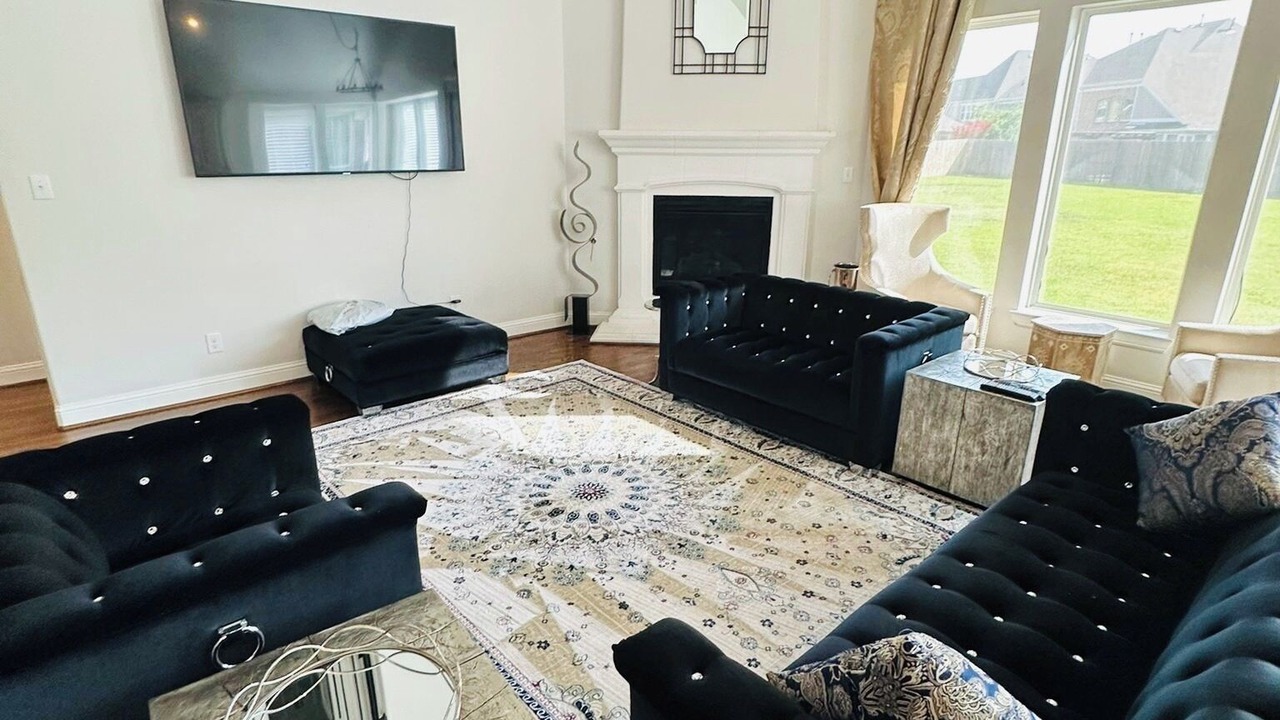 Photo of Livingroom in Tarrant County