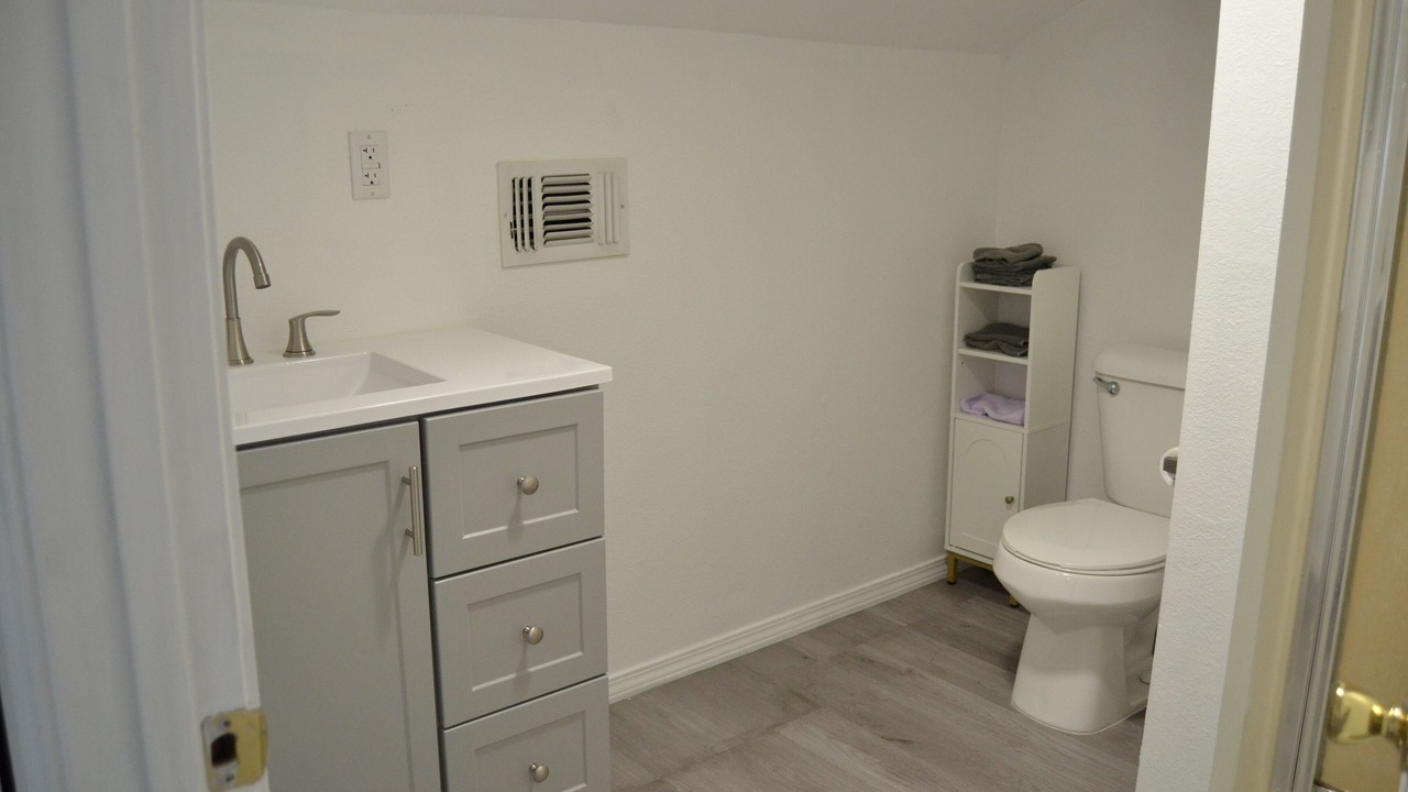 Photo of Bathroom in Long Beach