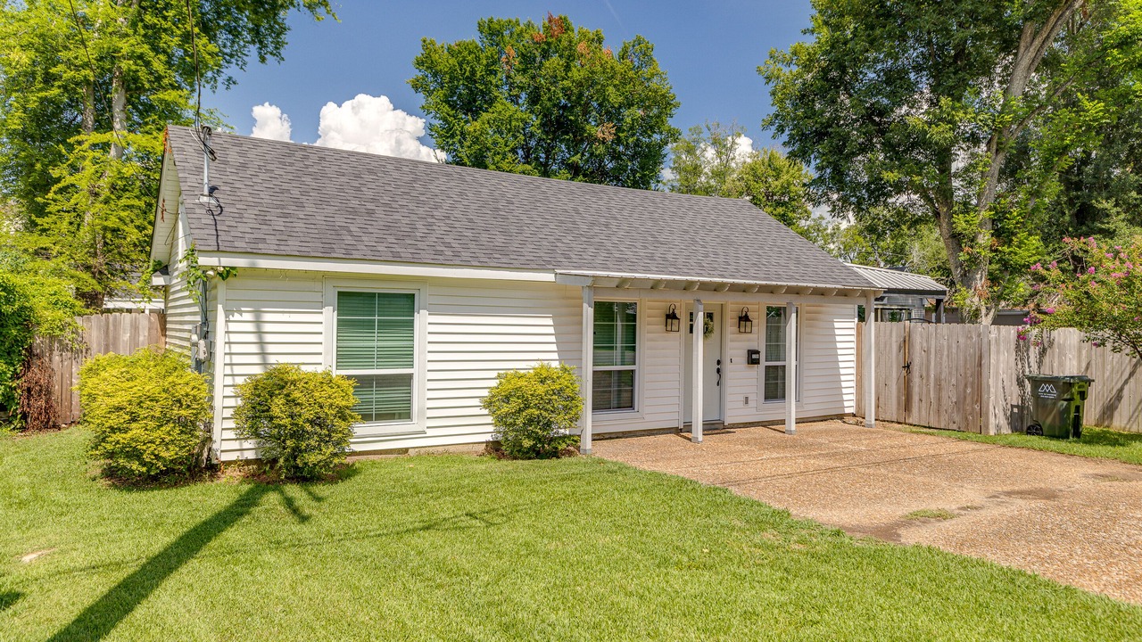 Photo of Outdoor in Monroe