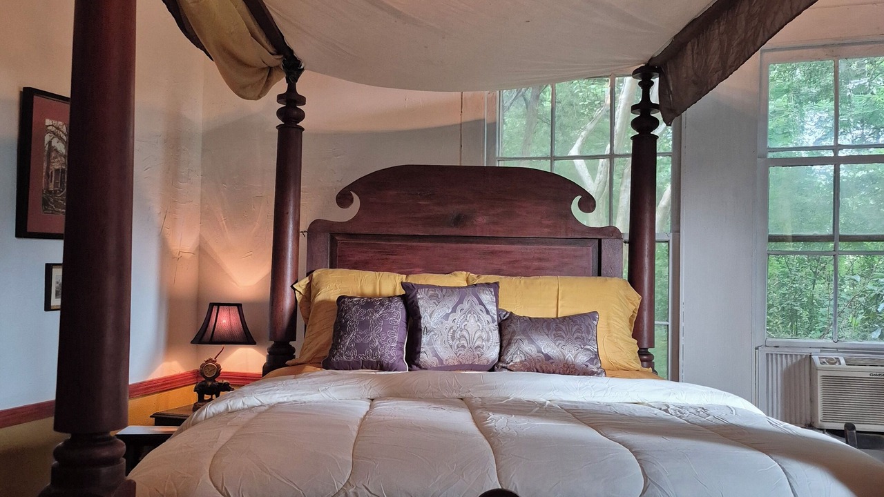 Photo of Bedroom in Washington