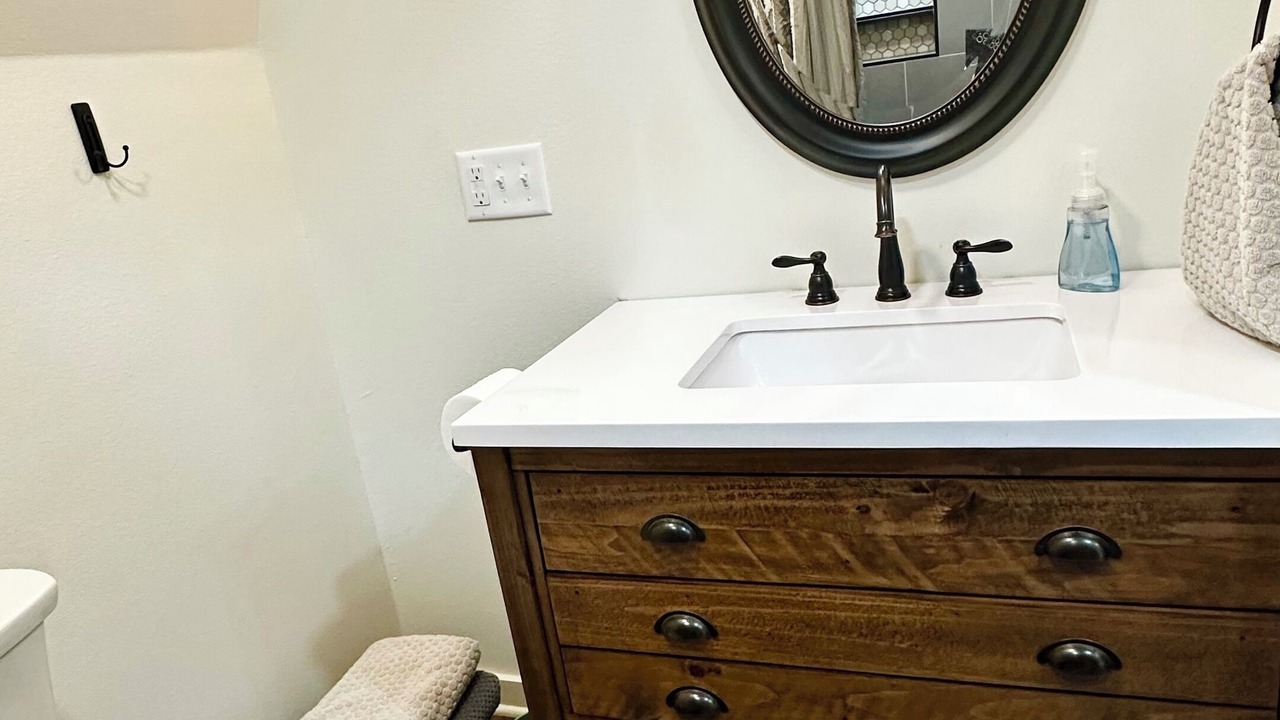 Photo of Bathroom in Hawkins