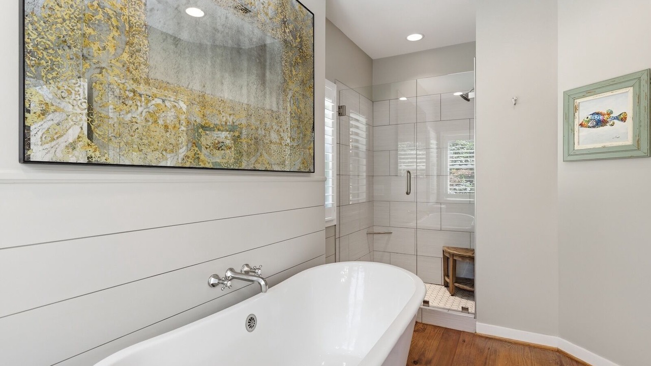 Photo of Bathroom in Pleasure Point