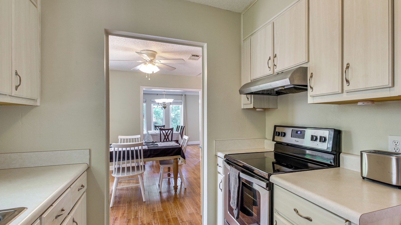 Photo of Kitchen in Northeast Pensacola