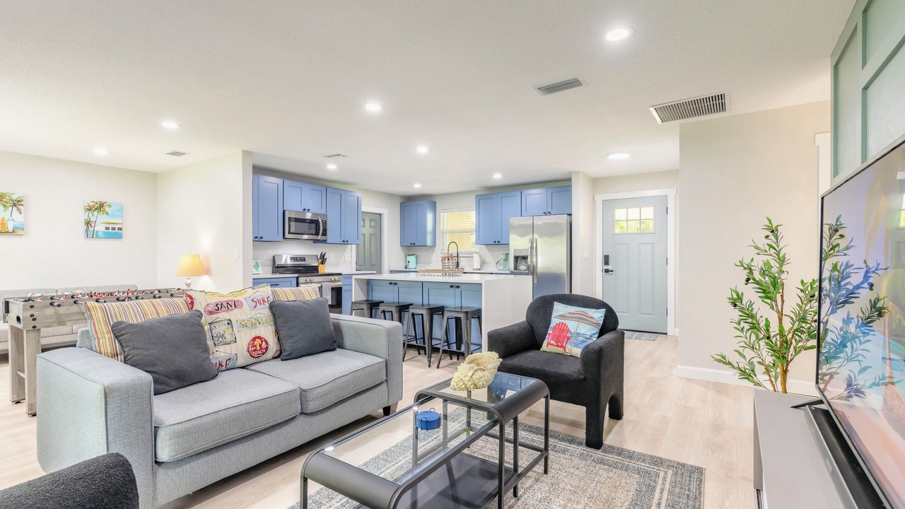 Photo of Livingroom in South Daytona