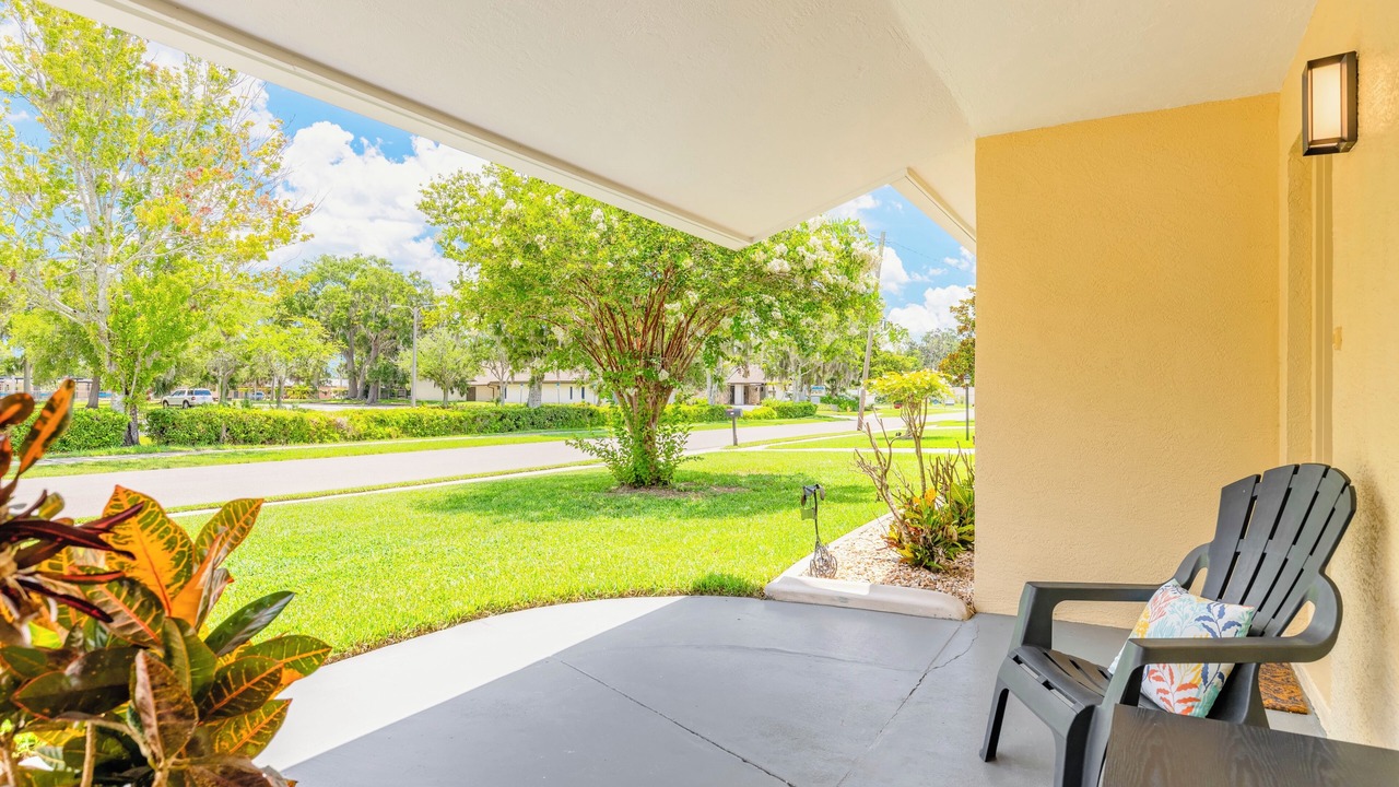 Photo of Patio Balcony in South Daytona
