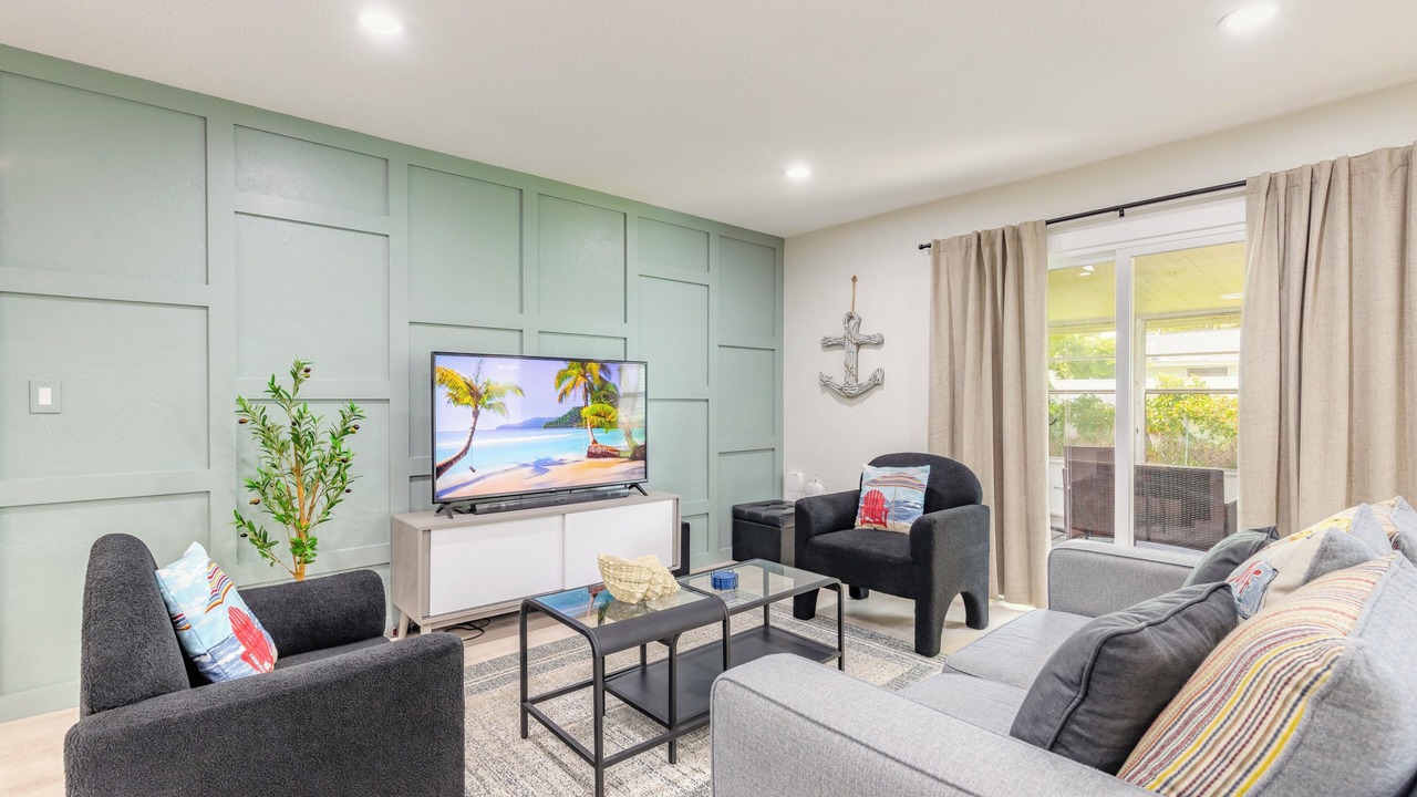 Photo of Livingroom in South Daytona