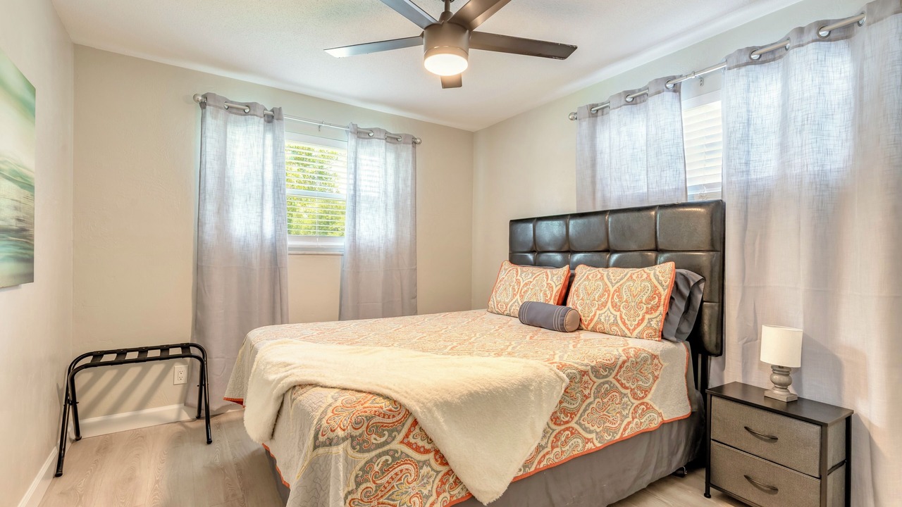 Photo of Bedroom in South Daytona