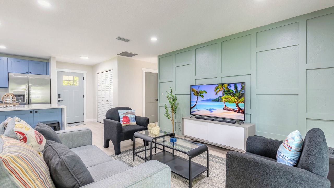 Photo of Livingroom in South Daytona