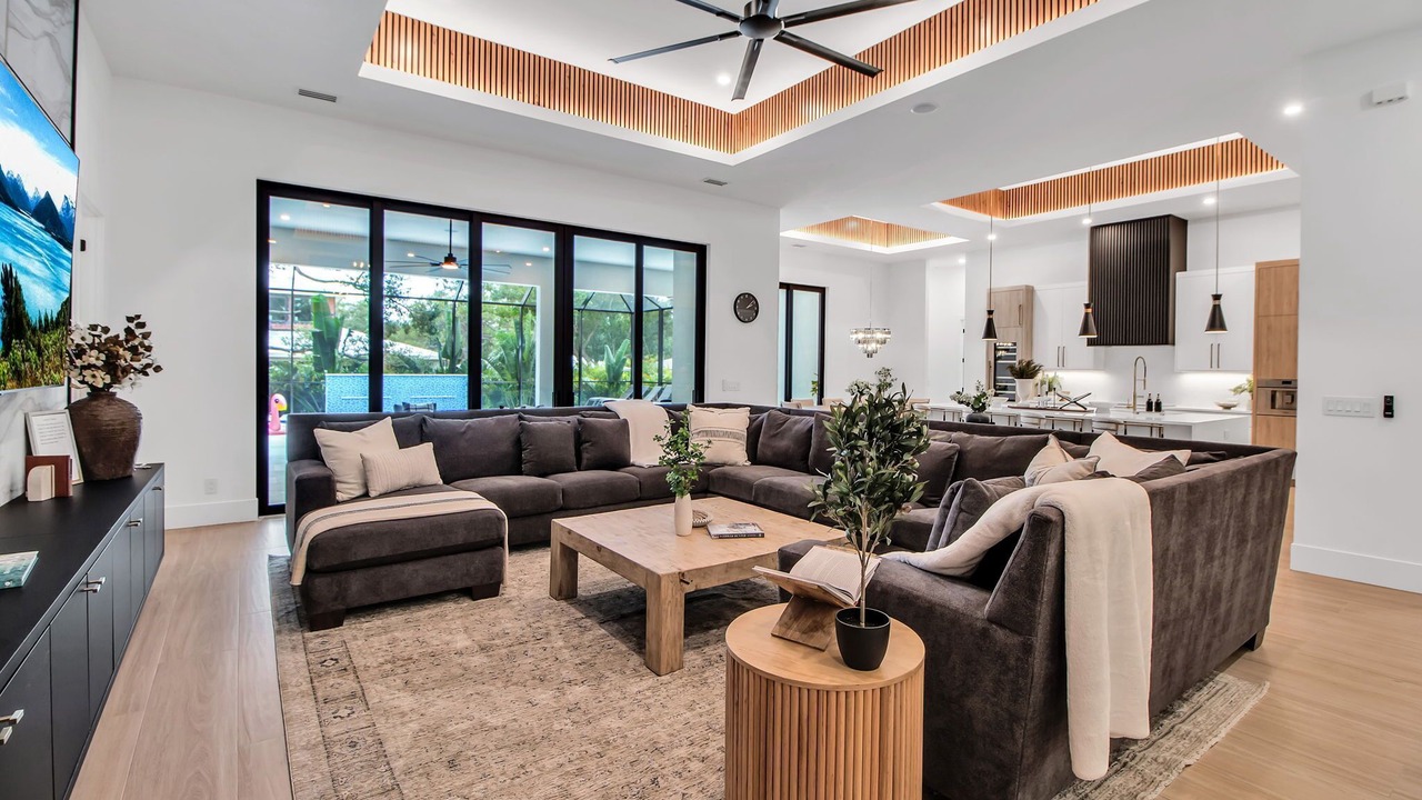Photo of Livingroom in Arlington Park
