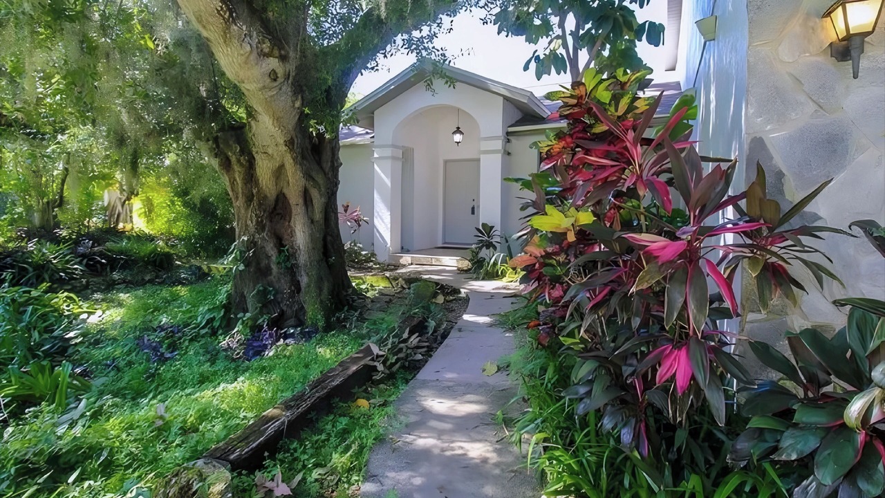 Photo of Outdoor in Fruitville