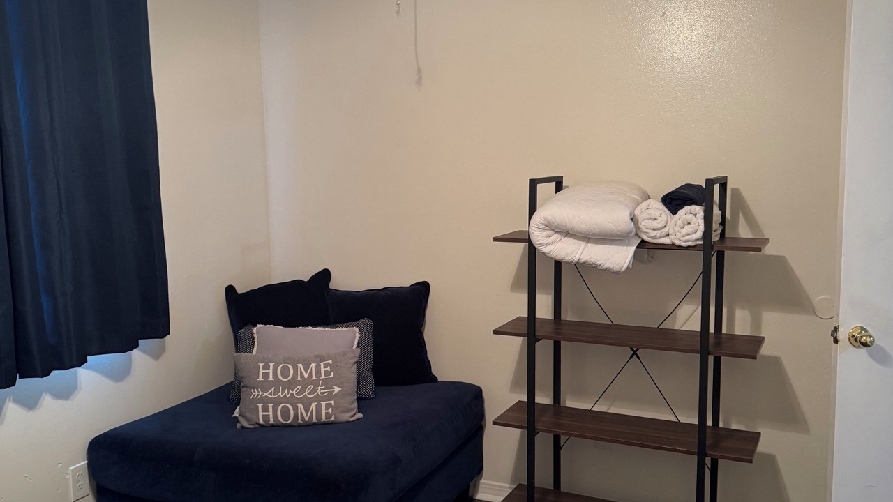 Photo of Bedroom in Destrehan