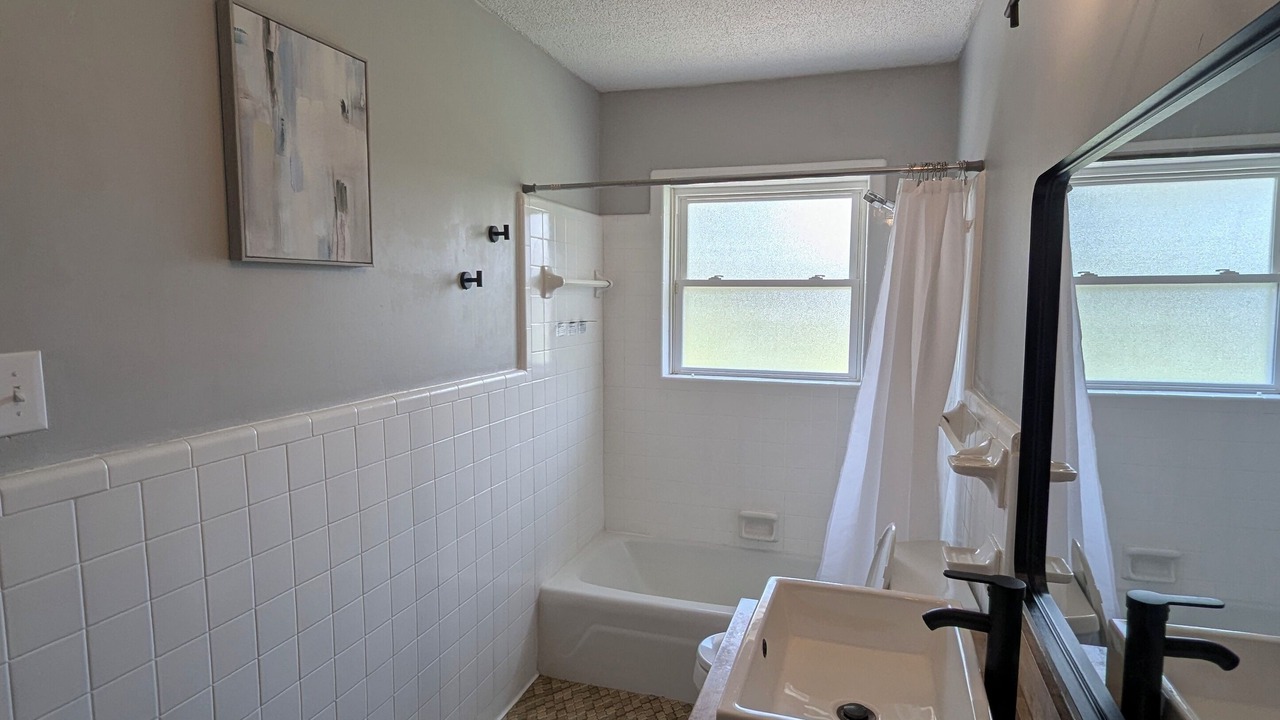 Photo of Bathroom in Monroe