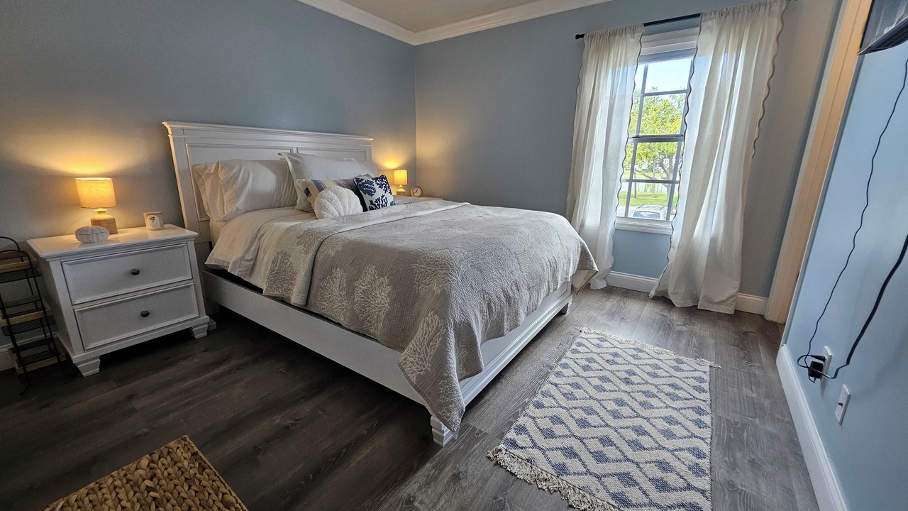 Photo of Bedroom in Coquina Key