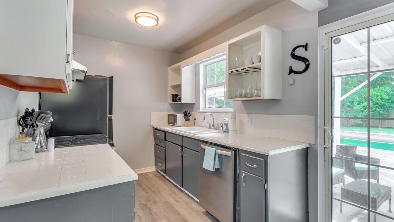 Photo of Kitchen in Northwest Pensacola