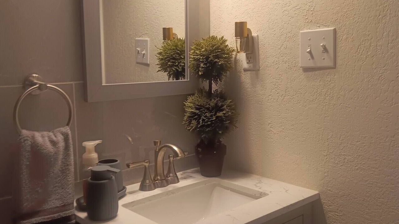 Photo of Bathroom in Myrtle Grove