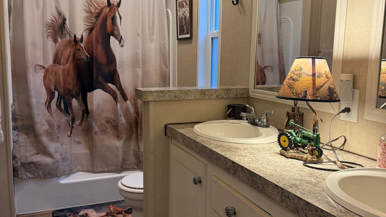 Photo of Bathroom in Clewiston