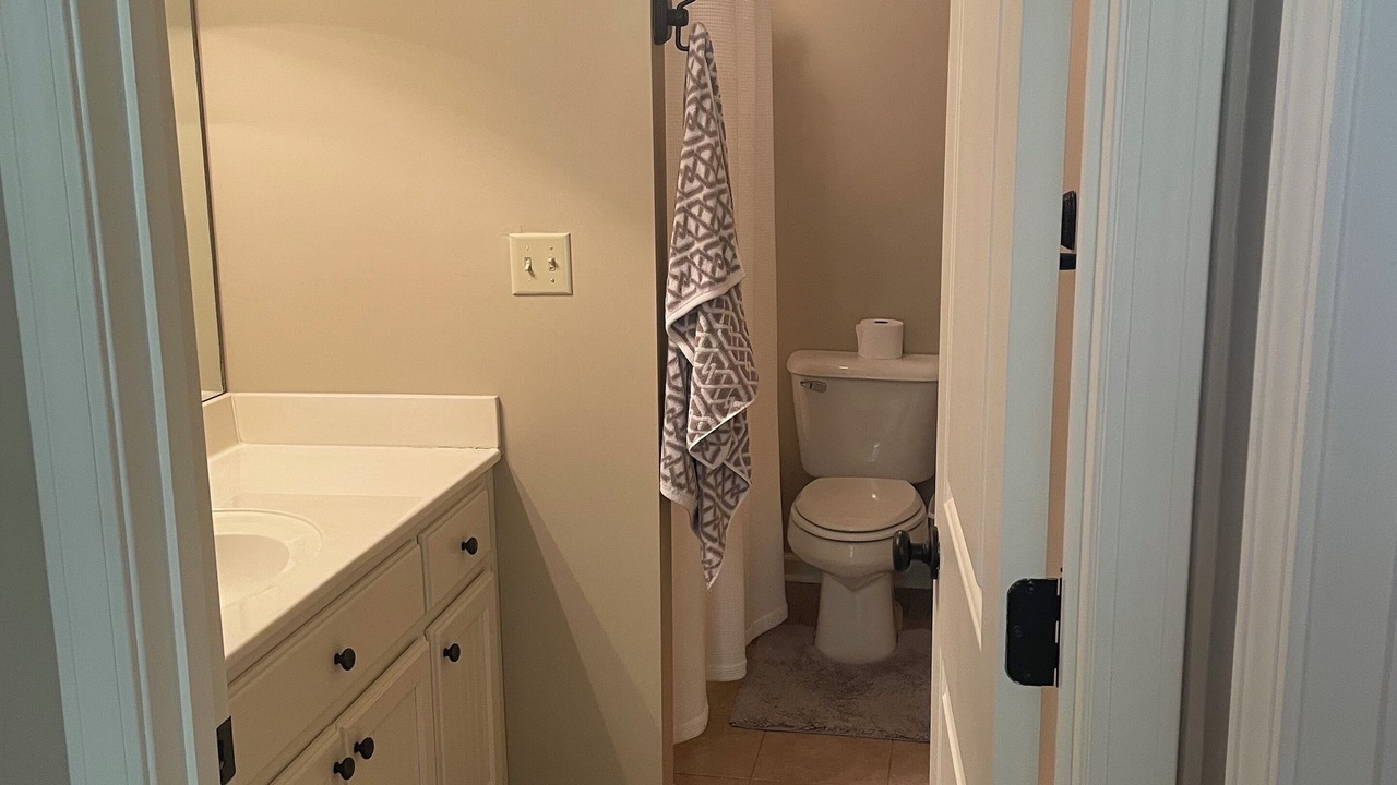 Photo of Bathroom in Oxmoor
