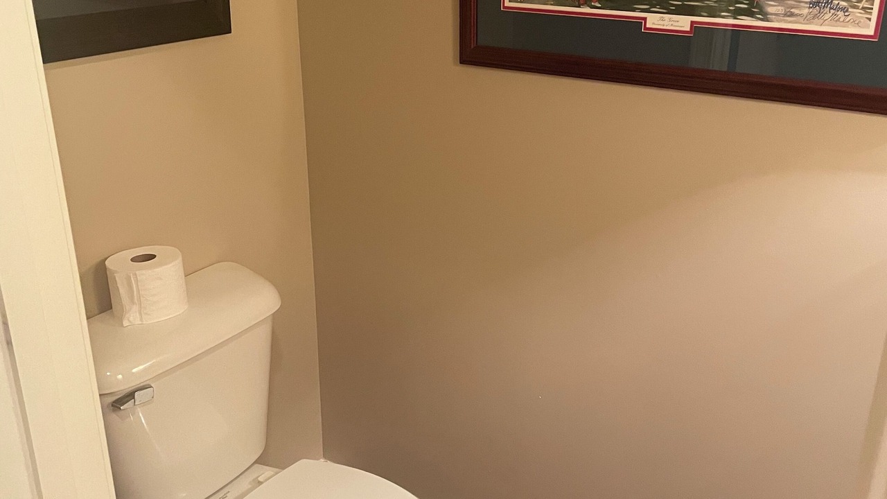 Photo of Bathroom in Oxmoor