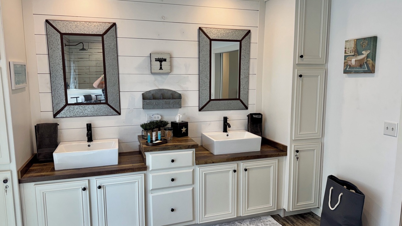 Photo of Bathroom in Harrison County