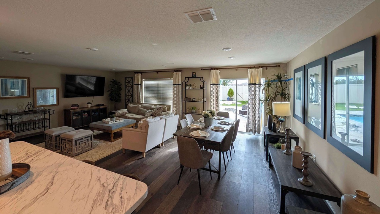 Photo of Livingroom in Clermont