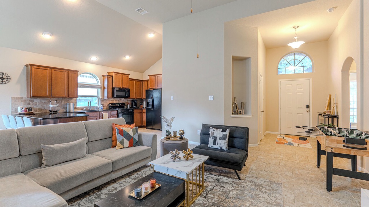 Photo of Livingroom in Tomball