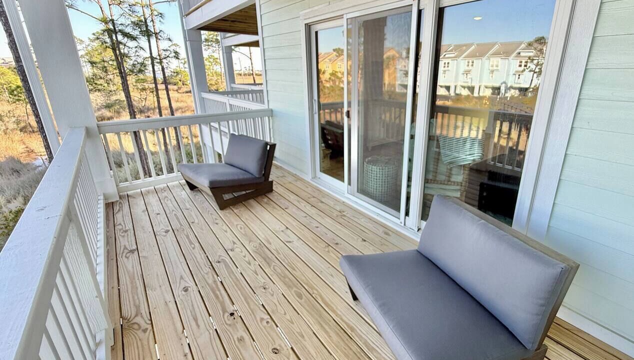 Photo of Patio Balcony in Innerarity Townhomes