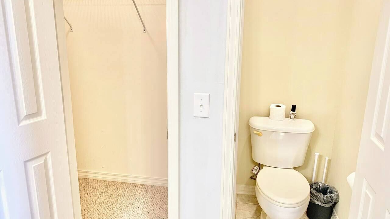 Photo of Bathroom in Innerarity Townhomes