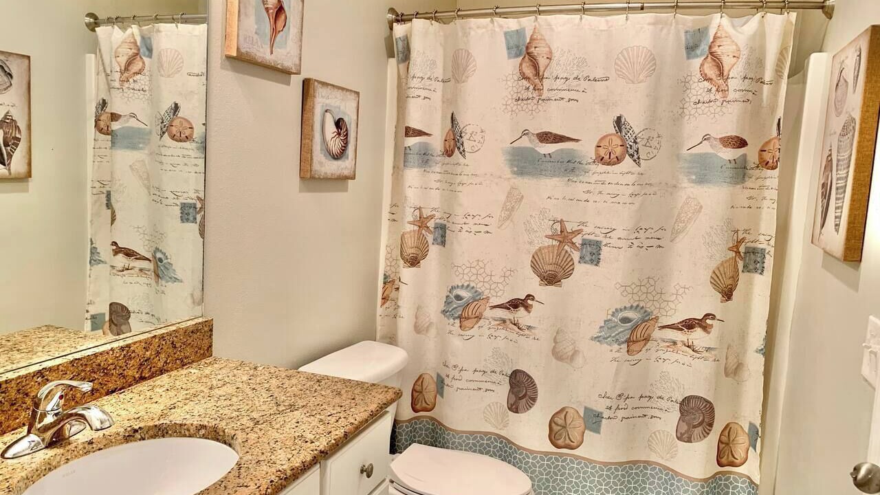 Photo of Bathroom in Innerarity Townhomes