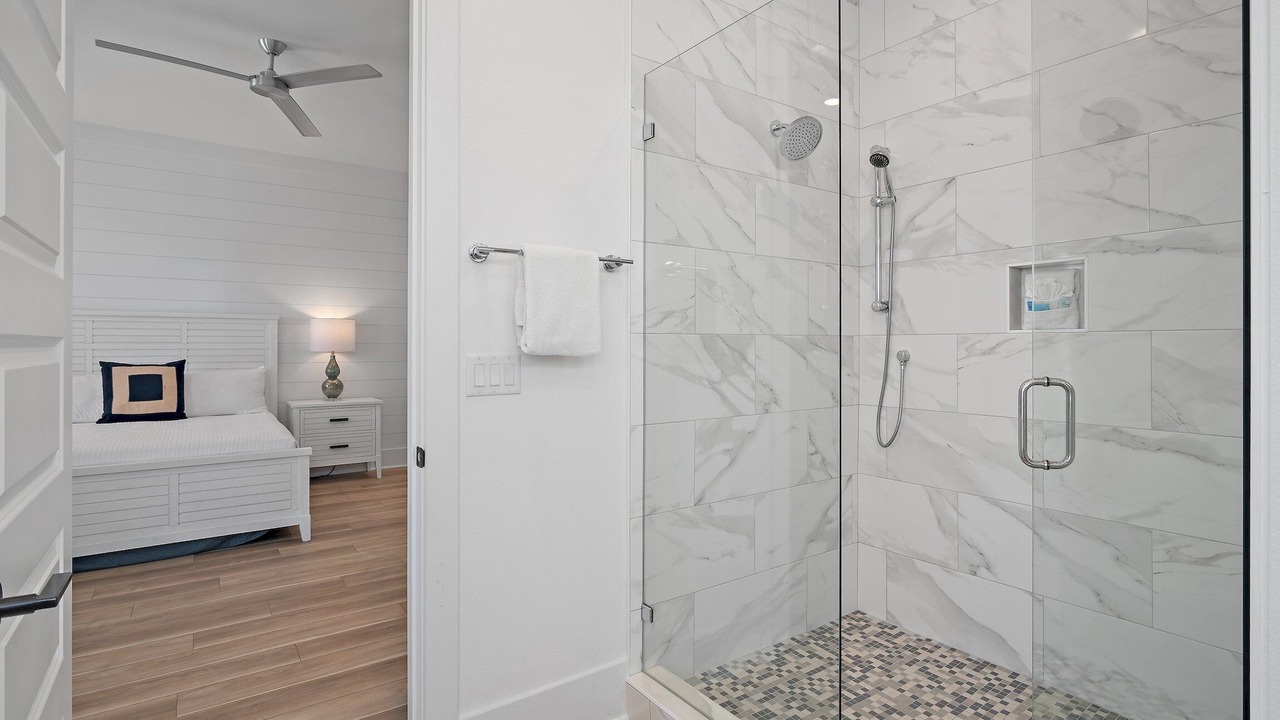 Photo of Bathroom in Emerald Waters Village