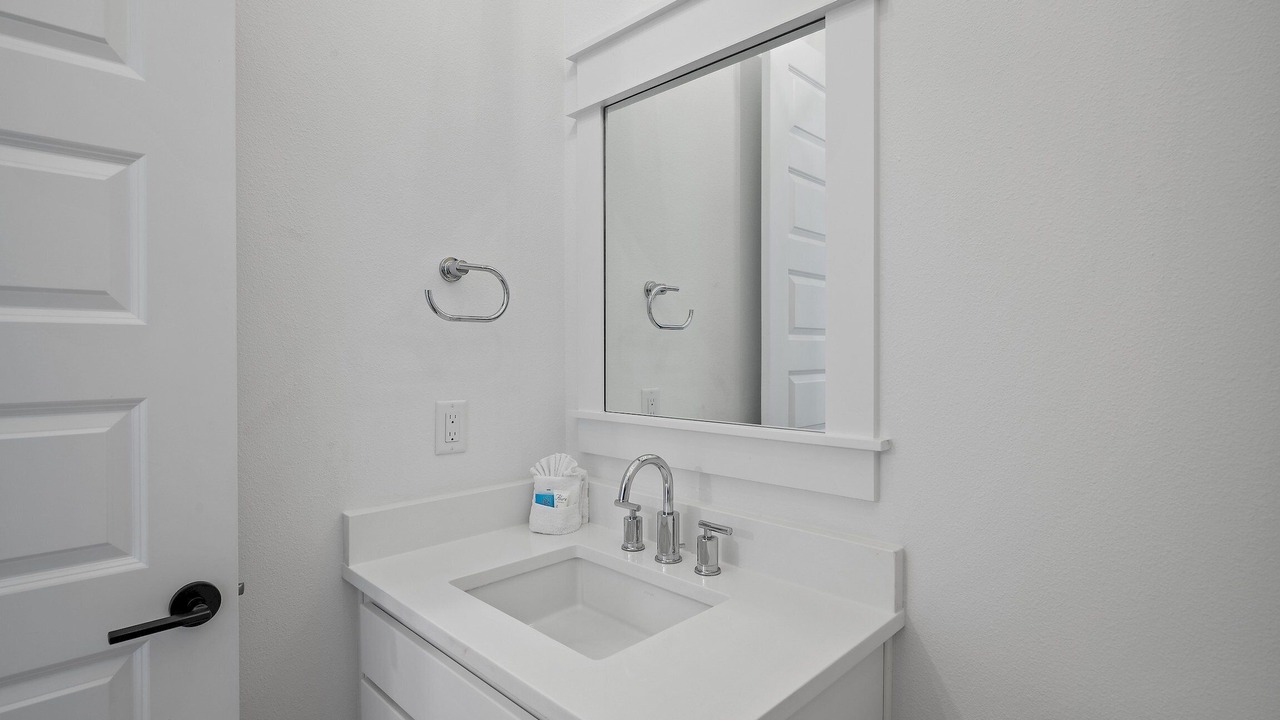 Photo of Bathroom in Emerald Waters Village