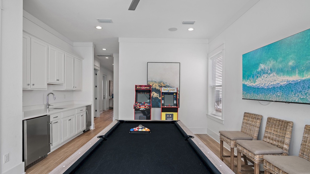 Photo of Bedroom in Emerald Waters Village