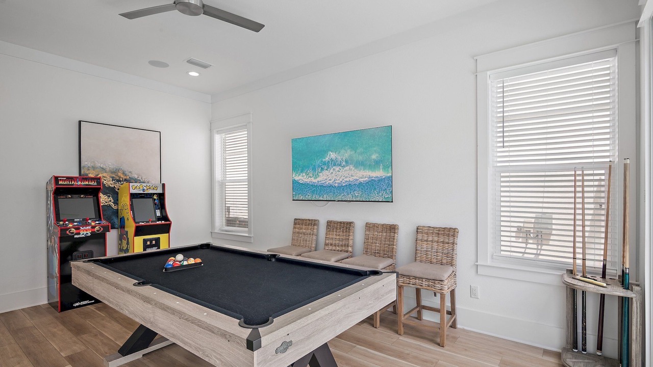 Photo of Bedroom in Emerald Waters Village