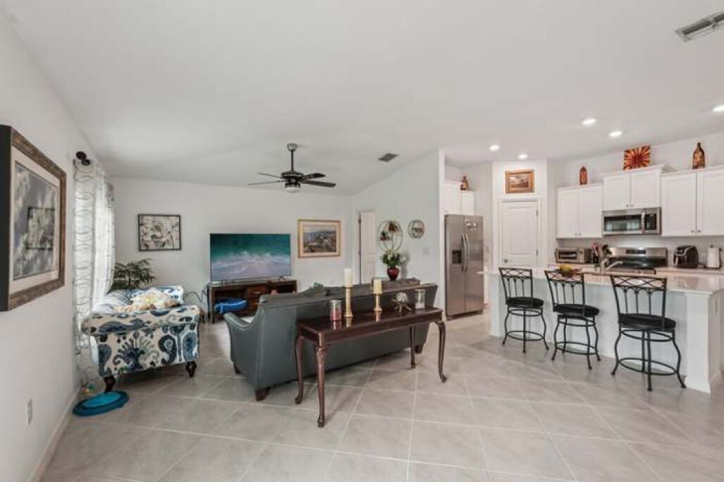 Photo of Livingroom in Port Charlotte