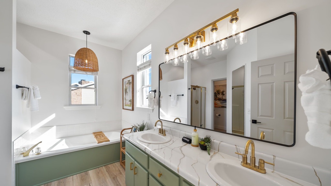 Photo of Bathroom in Thomas Drive