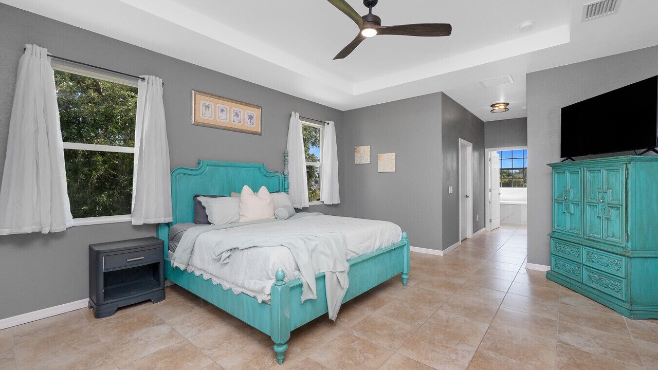 Photo of Bedroom in Rotonda Sands