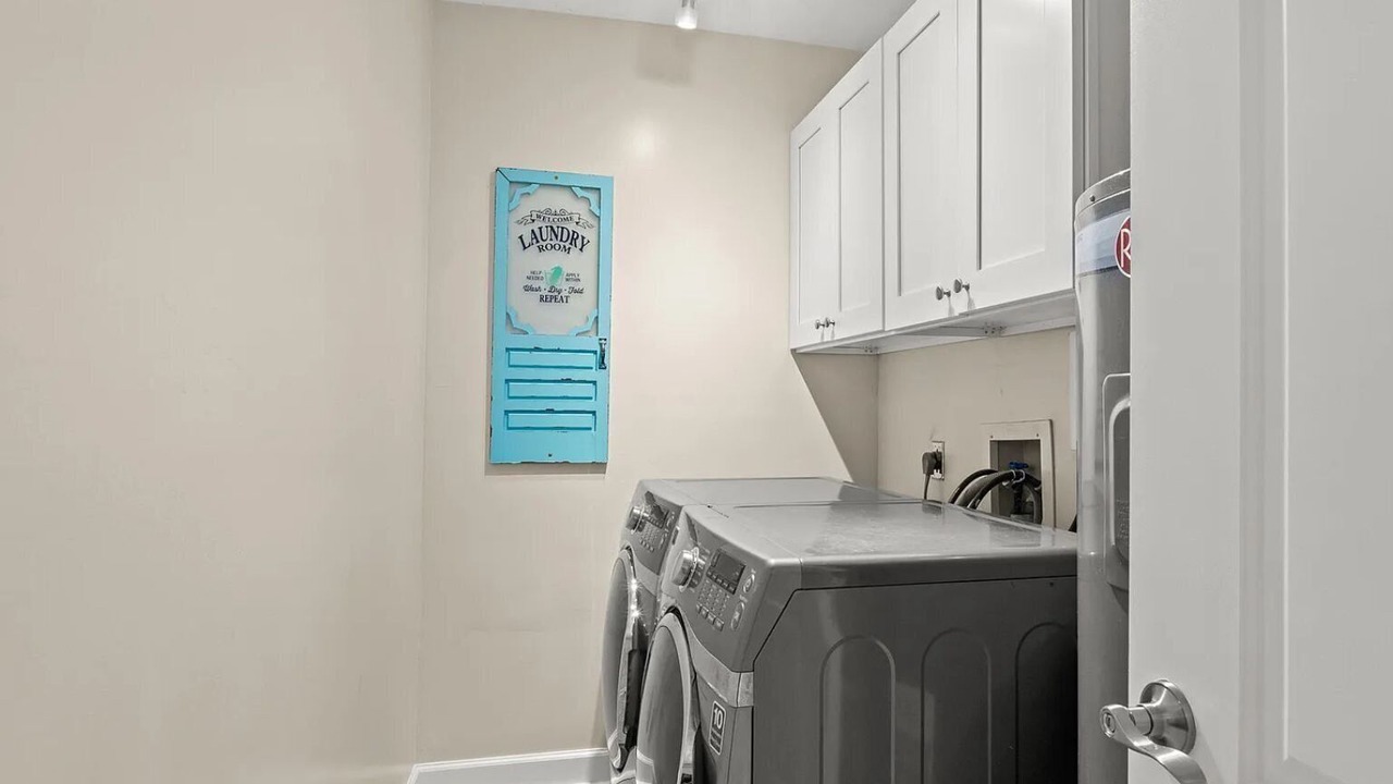 Photo of Bedroom in The Pines