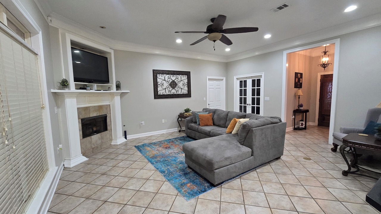 Photo of Livingroom in Byram