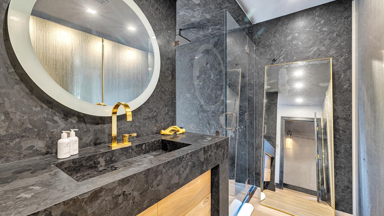 Photo of Bathroom in Wilton Manors