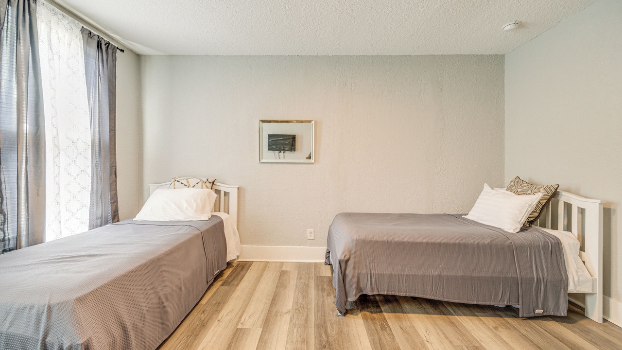 Photo of Bedroom in Urban Core