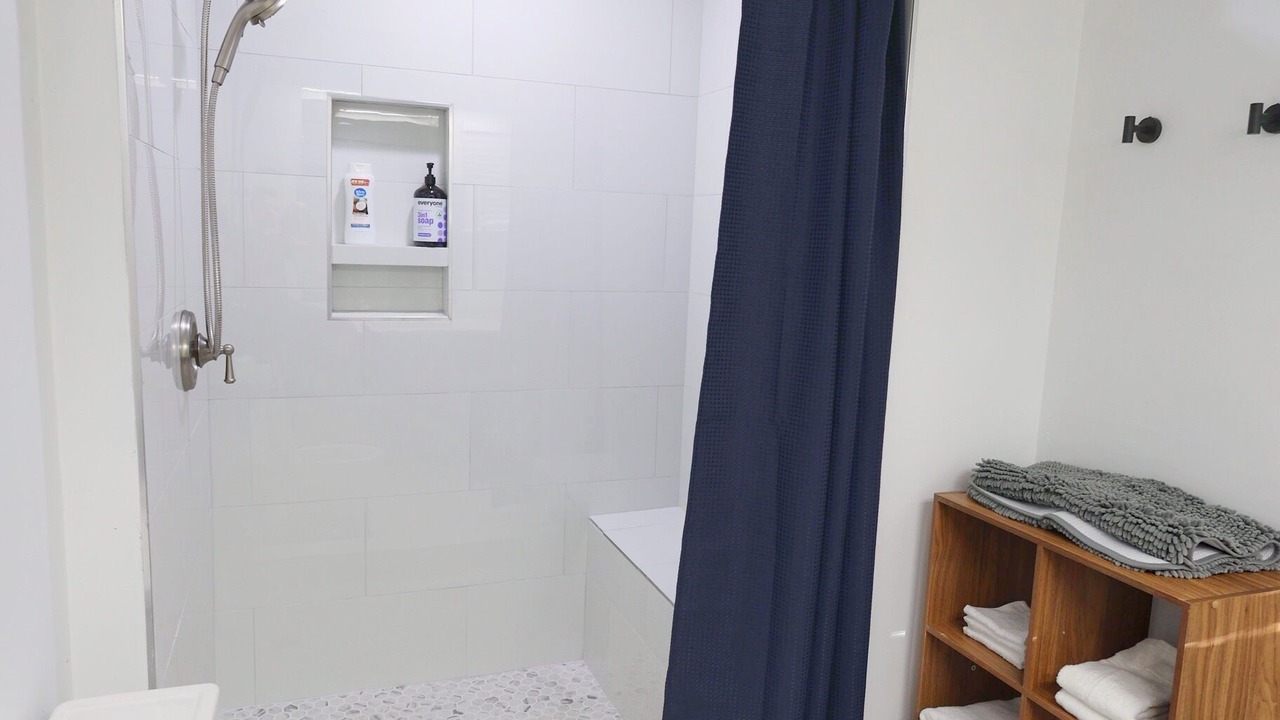 Photo of Bathroom in Tougaloo