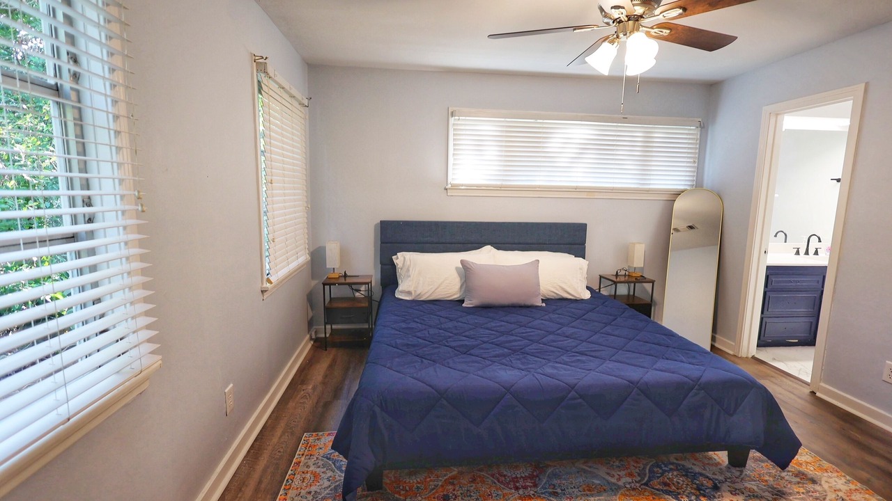 Photo of Bedroom in Tougaloo