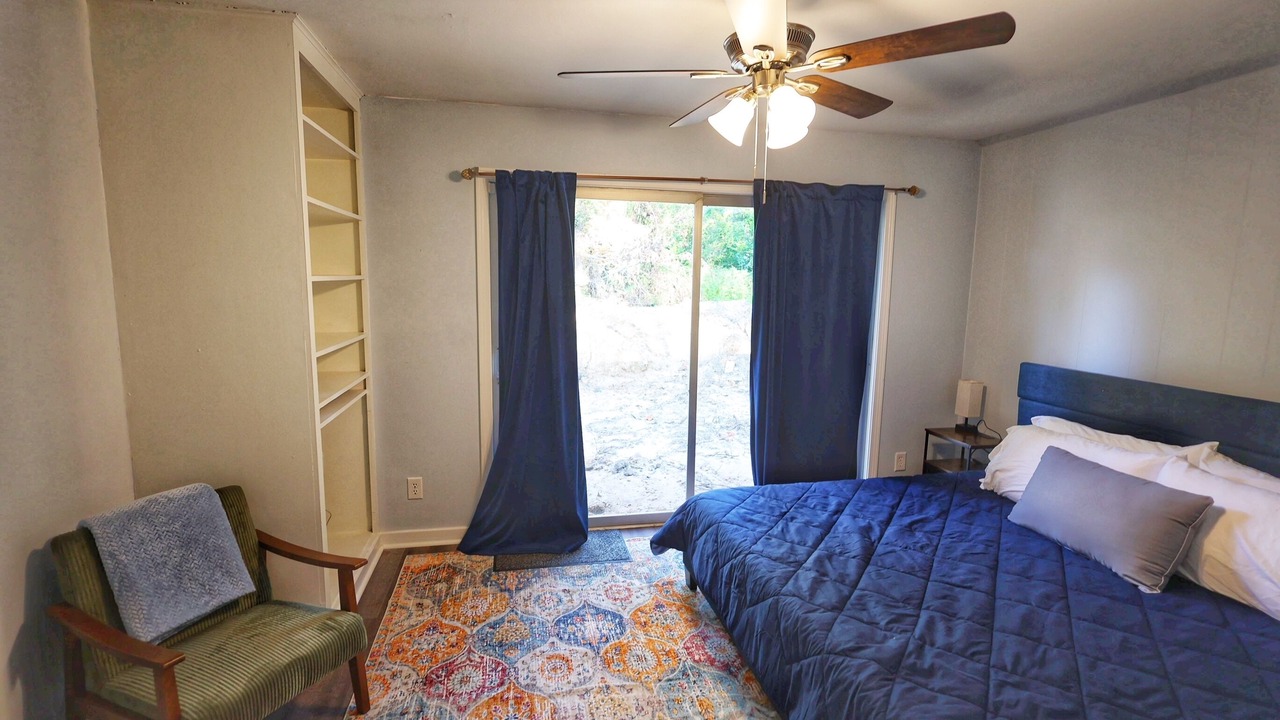 Photo of Bedroom in Tougaloo