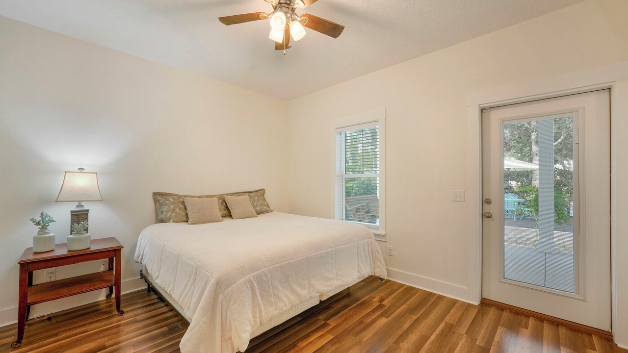 Photo of Bedroom in Santa Rosa Beach