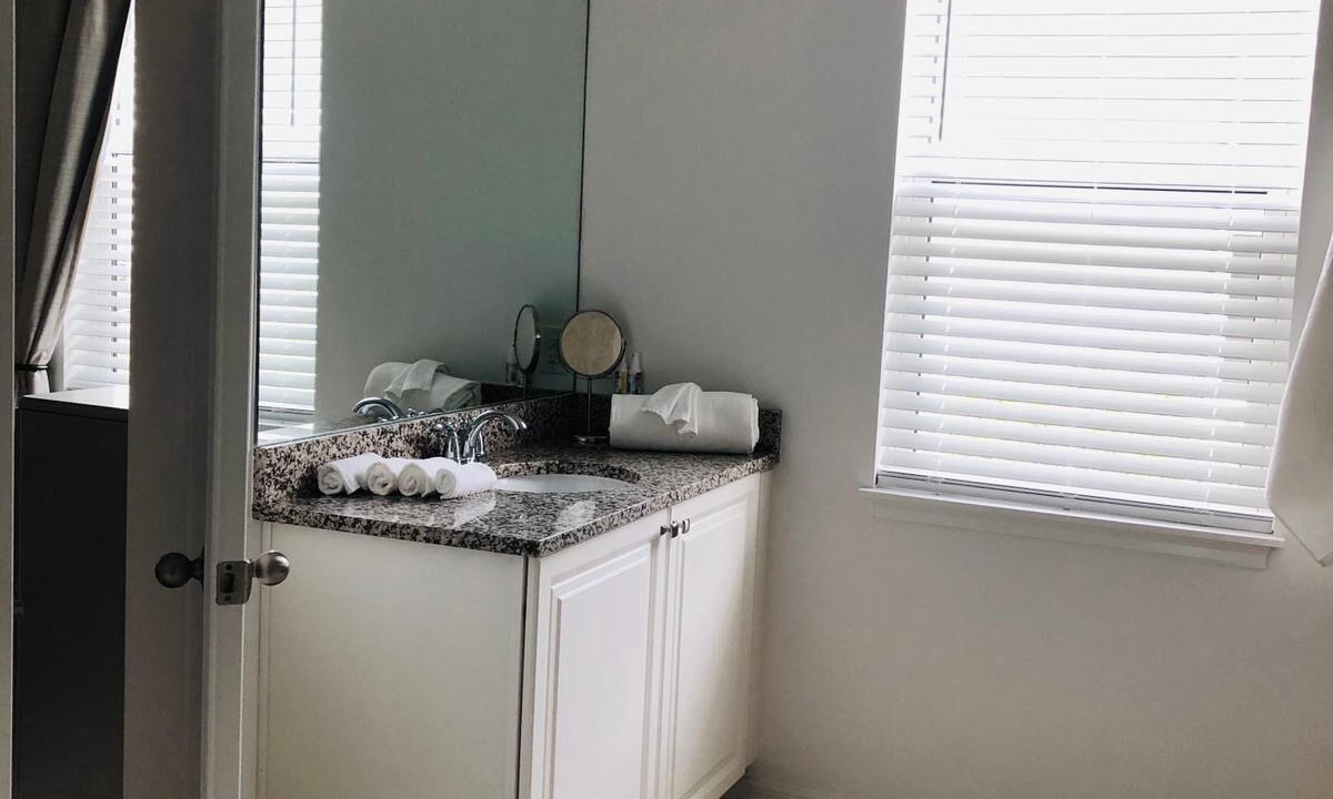 Photo of Bathroom in Naples