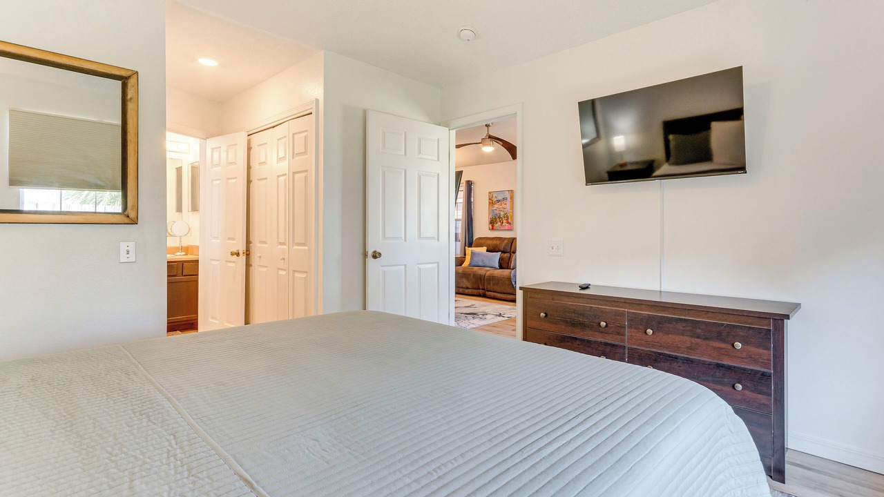 Photo of Bedroom in Gulf Breeze