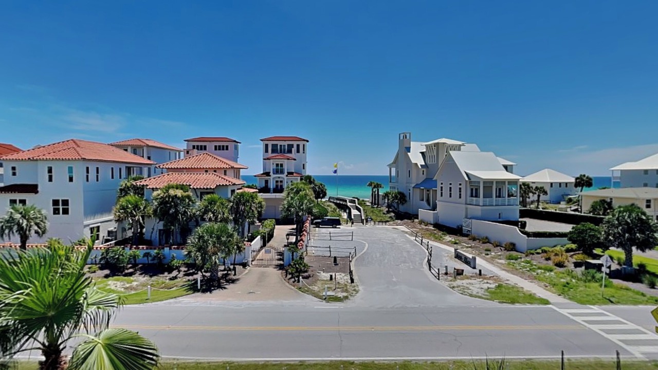 Photo of Patio Balcony in Dune Allen Beach