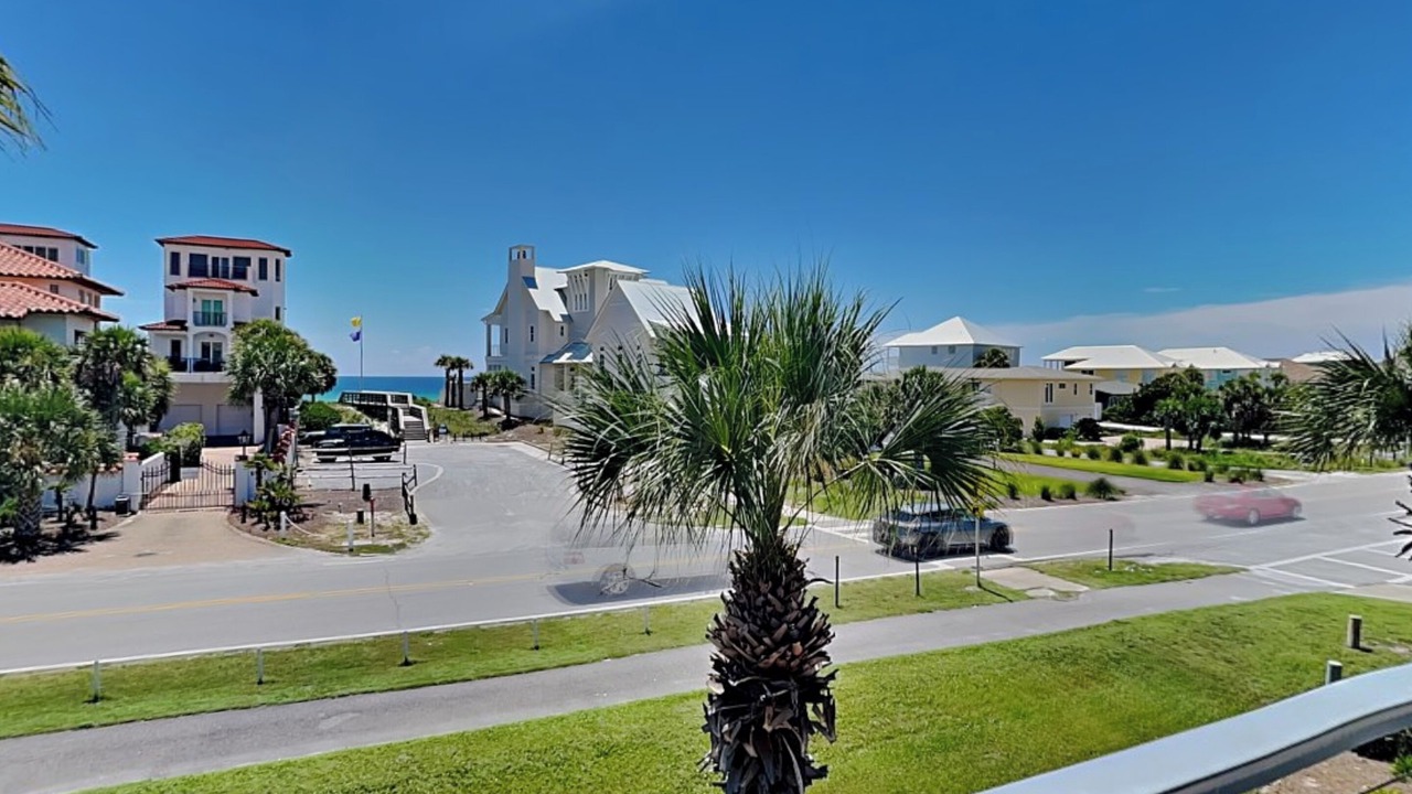 Photo of Patio Balcony in Dune Allen Beach