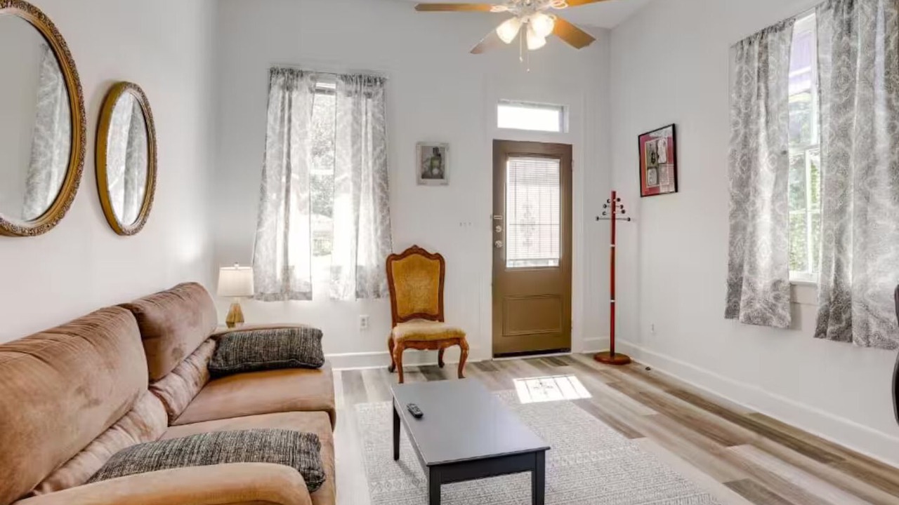 Photo of Livingroom in Saint Claude