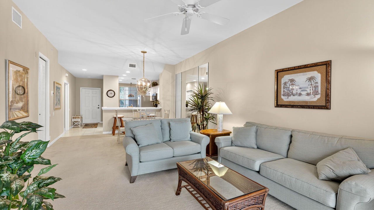 Photo of Livingroom in Tropical Cove