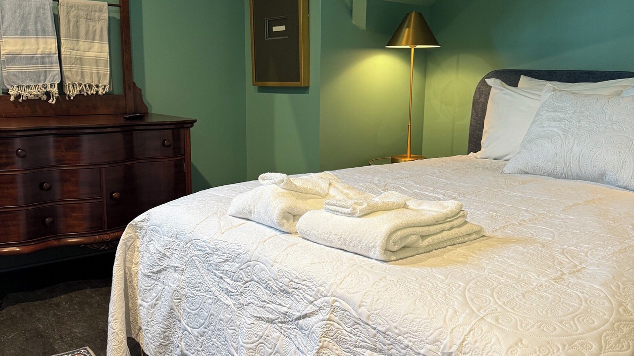 Photo of Bedroom in Biloxi